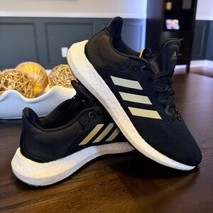 Like New - Women’s Size 9 Adidas Pureboost 22 Running Shoes Black/Gold Metallic